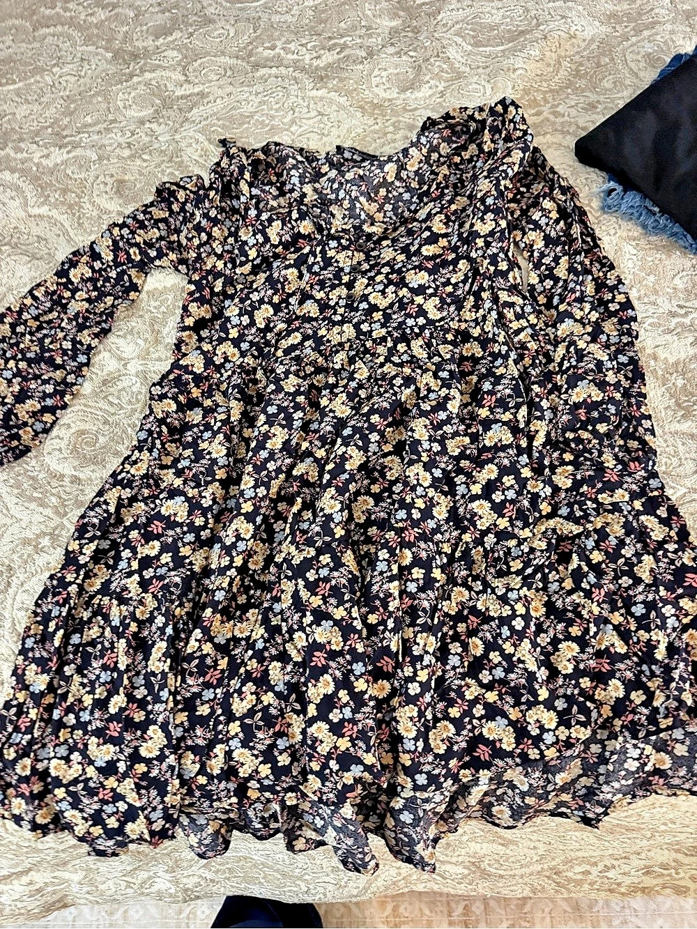 Floral Mini Dress in Black & Pink Like New